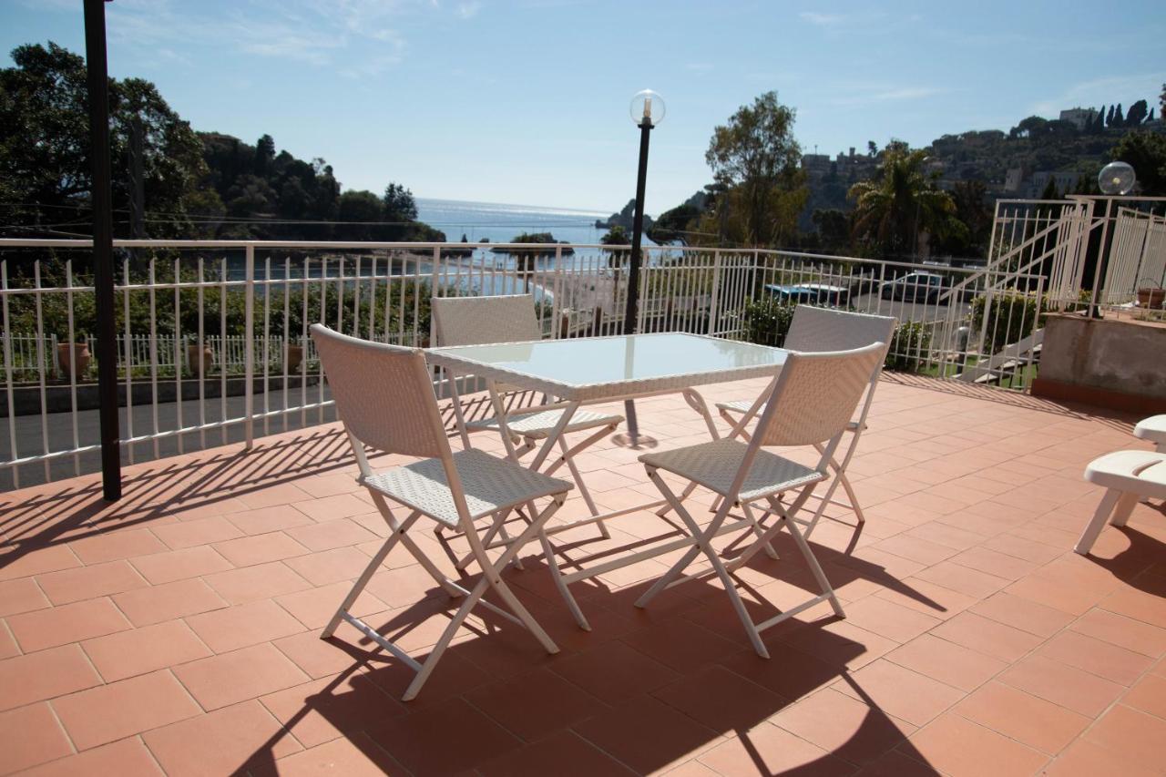 Taormina Isola Bella Suite Eksteriør billede